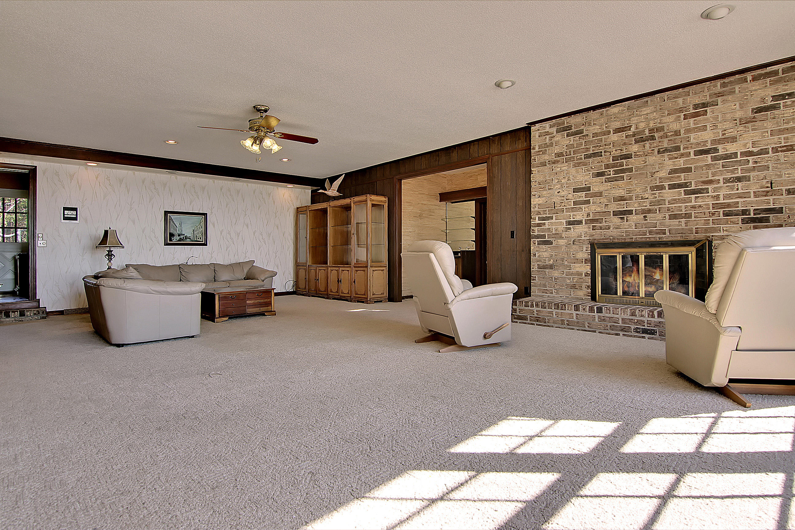 2205 Pinopolis Road Pinopolis, SC 29469 - Photo 23 of 59 Great Room
