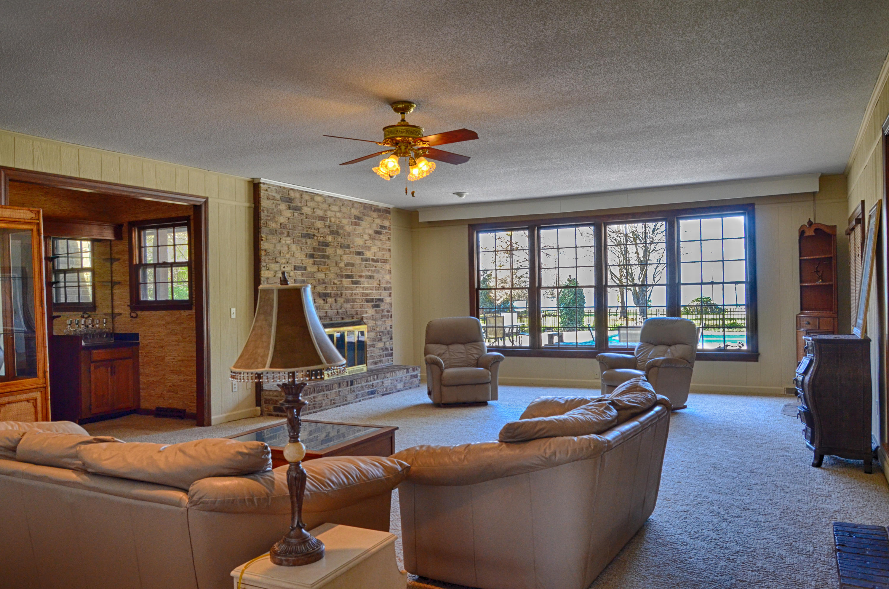 2205 Pinopolis Road Pinopolis, SC 29469 - Photo 24 of 59 Living Room