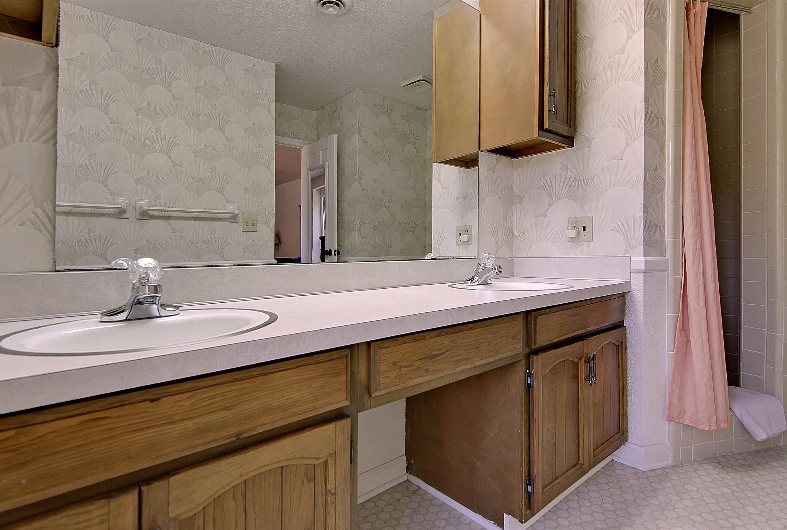 2205 Pinopolis Road Pinopolis, SC 29469 - Photo 34 of 59 Bathroom