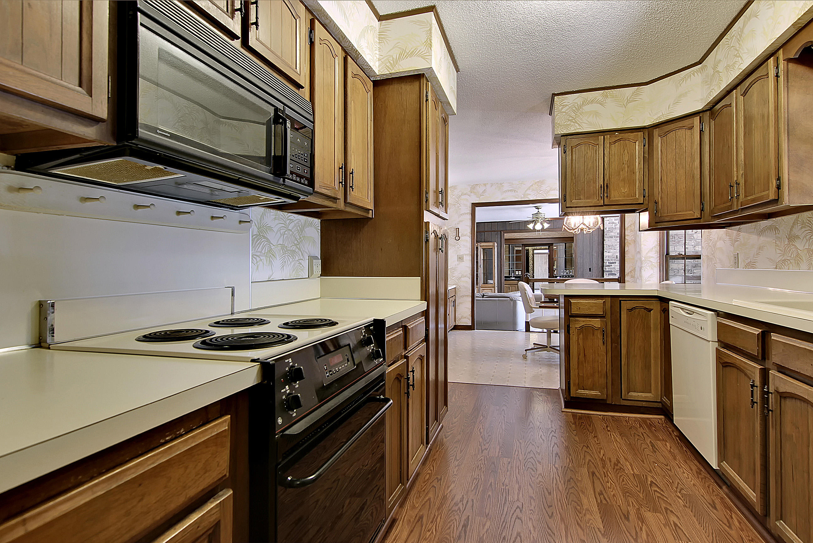 2205 Pinopolis Road Pinopolis, SC 29469 - Photo 47 of 59 Kitchen