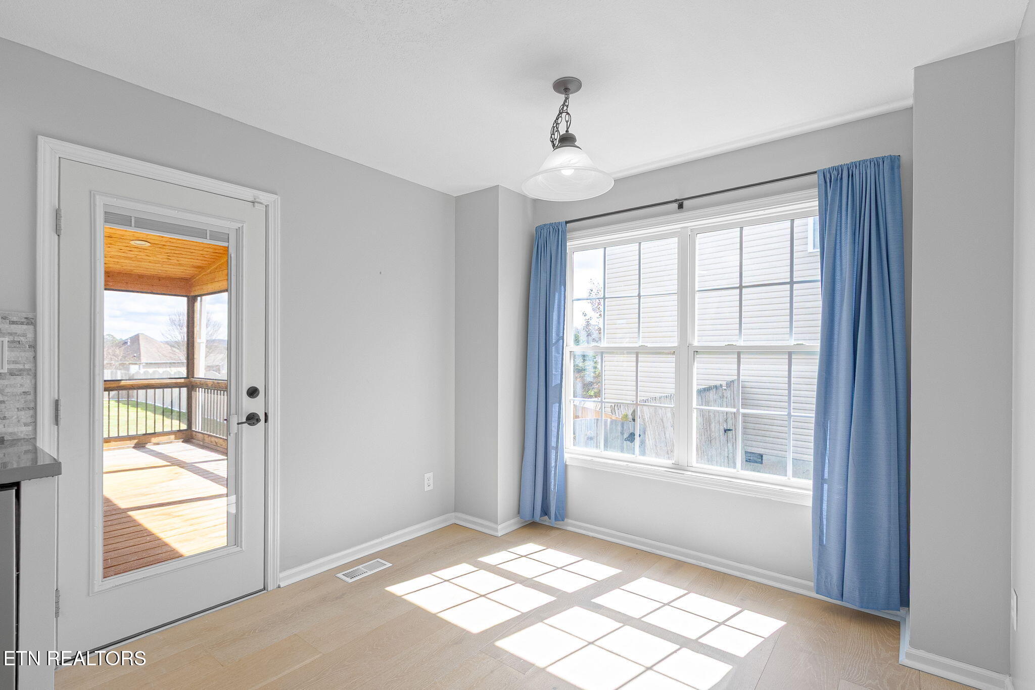 5526 Golden Gate Road Knoxville, TN 37918 - Photo 16 of 33 13-web-or-mls-013--FULL