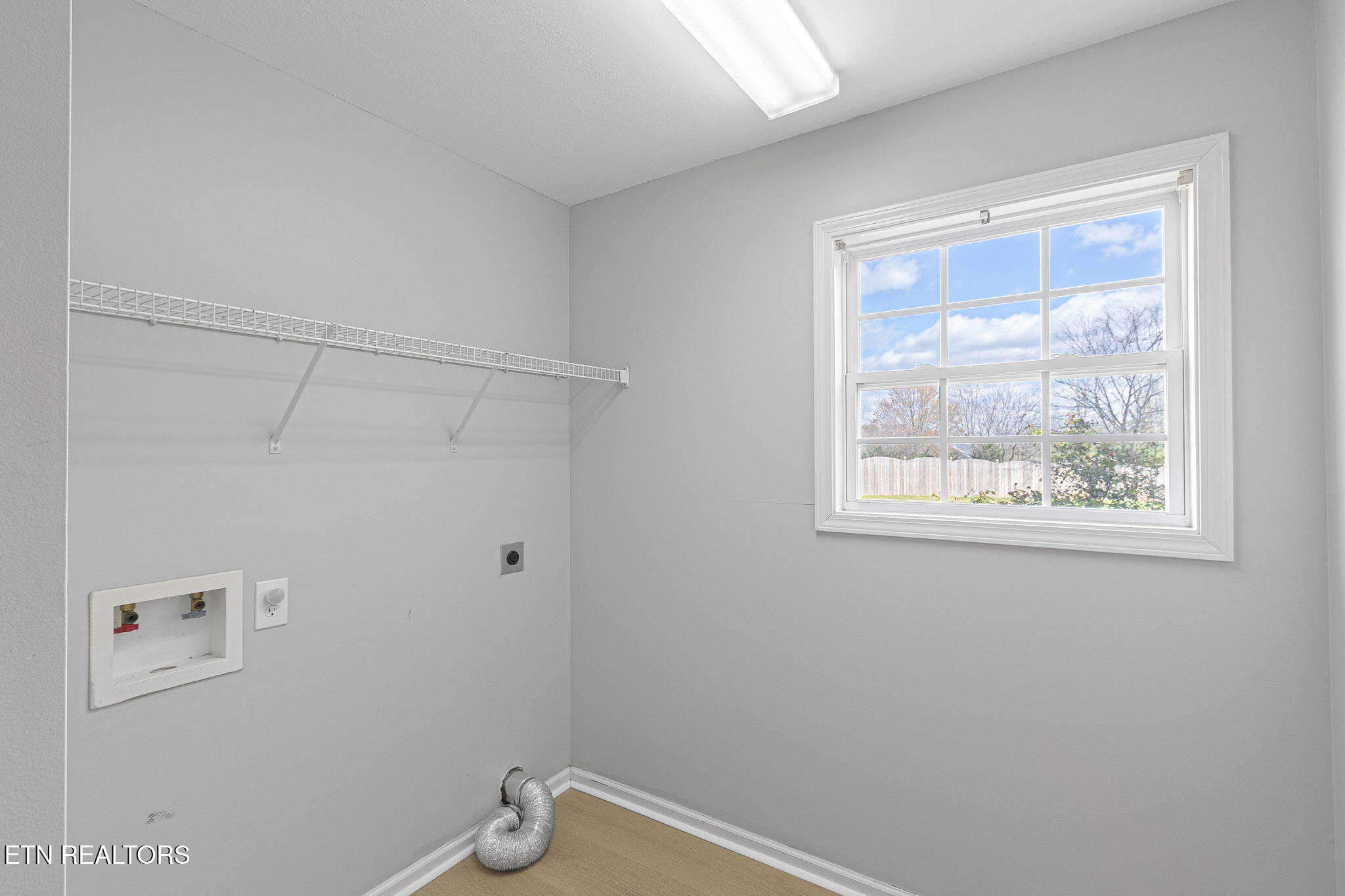 5526 Golden Gate Road Knoxville, TN 37918 - Photo 17 of 33 14-web-or-mls-014--FULL