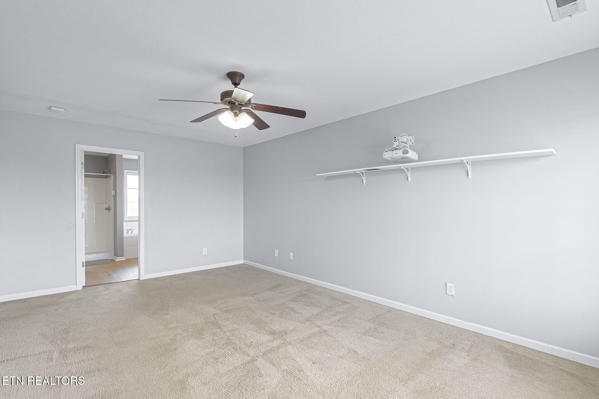 5526 Golden Gate Road Knoxville, TN 37918 - Photo 19 of 33 19-web-or-mls-019--FULL