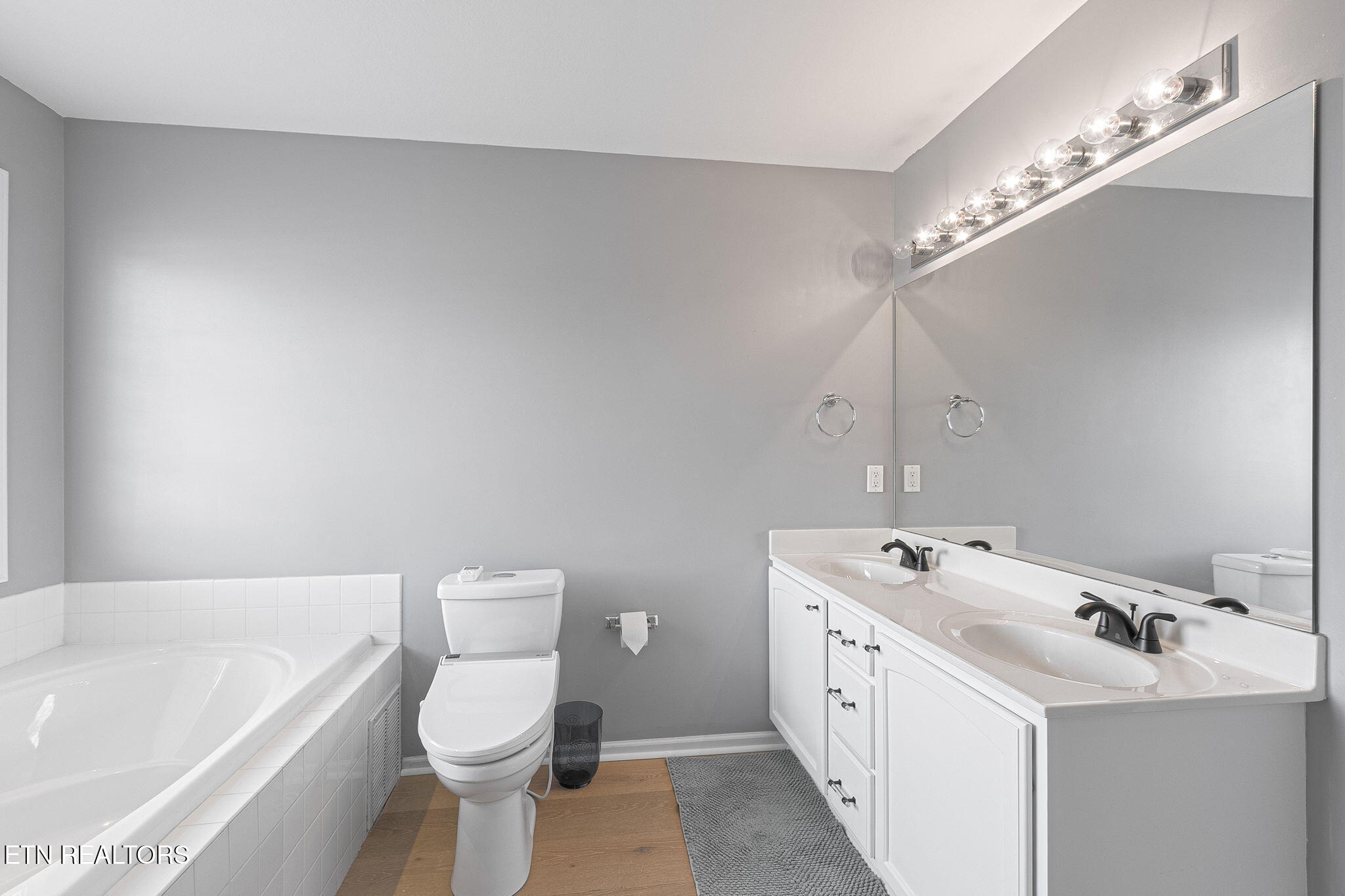 5526 Golden Gate Road Knoxville, TN 37918 - Photo 21 of 33 21-web-or-mls-021--FULL