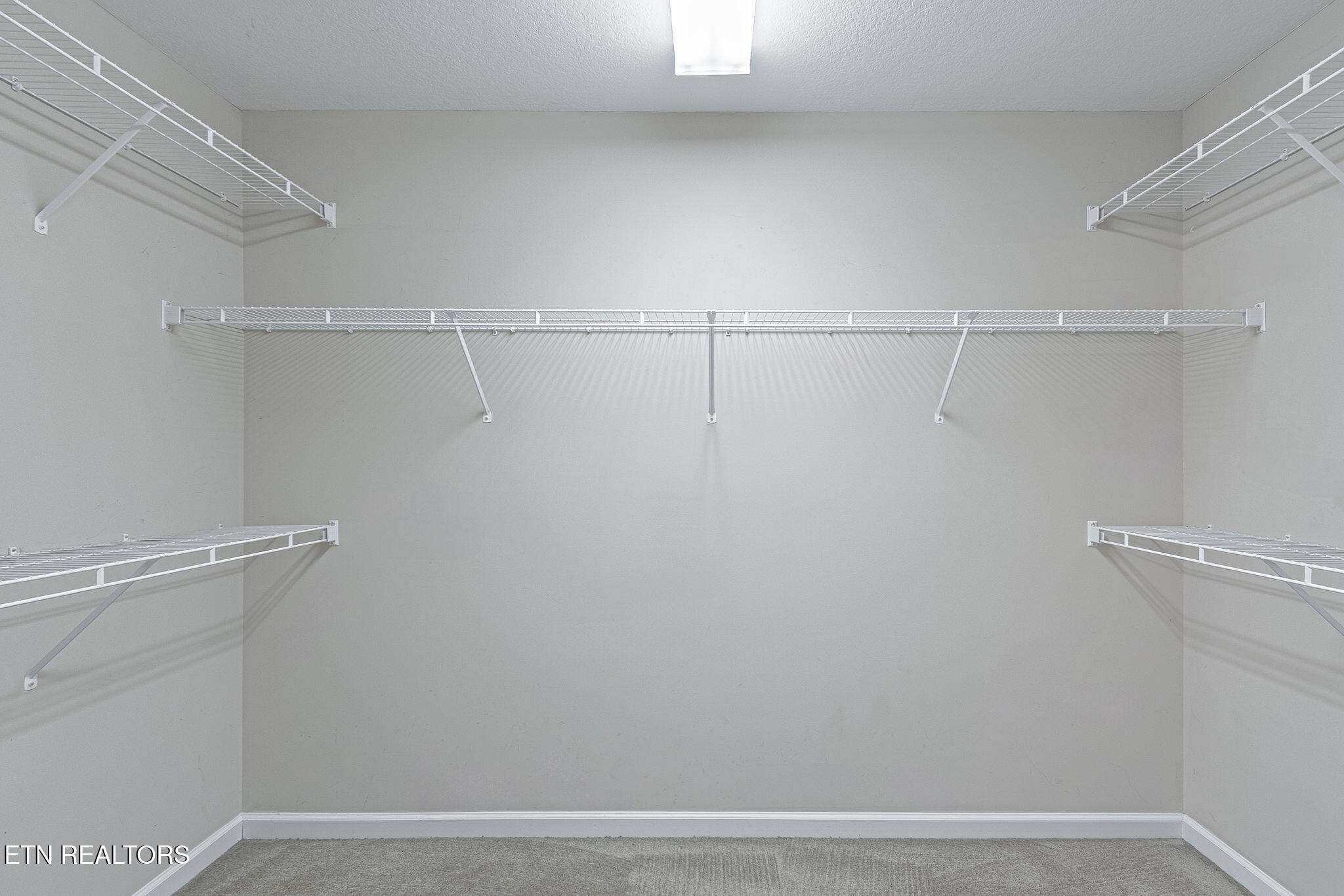 5526 Golden Gate Road Knoxville, TN 37918 - Photo 22 of 33 22-web-or-mls-022--FULL