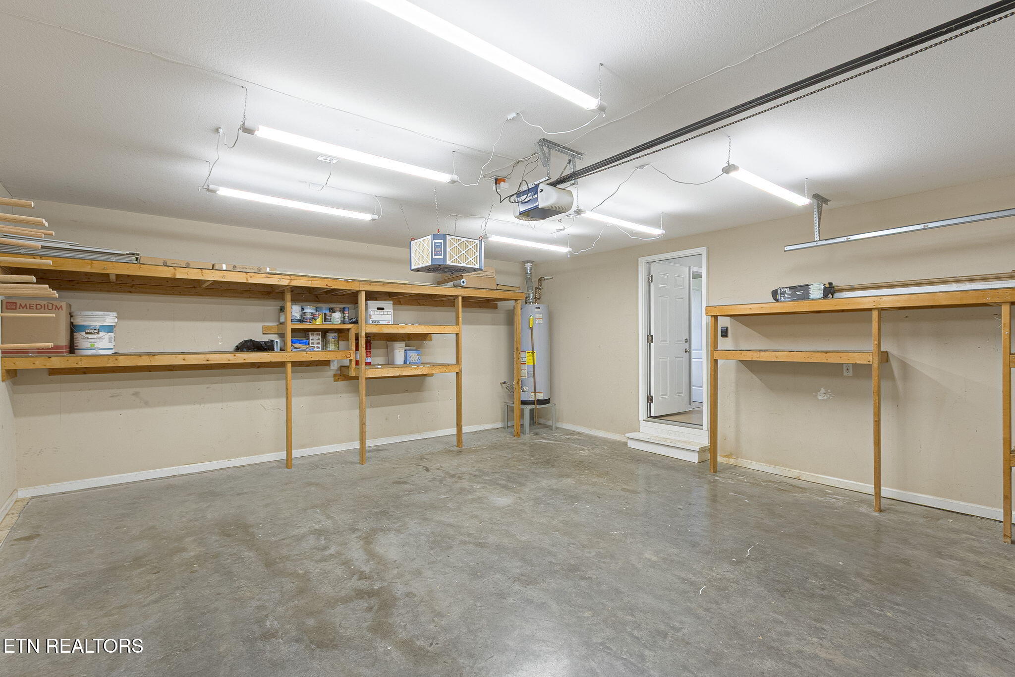 5526 Golden Gate Road Knoxville, TN 37918 - Photo 29 of 33 31-web-or-mls-031--FULL