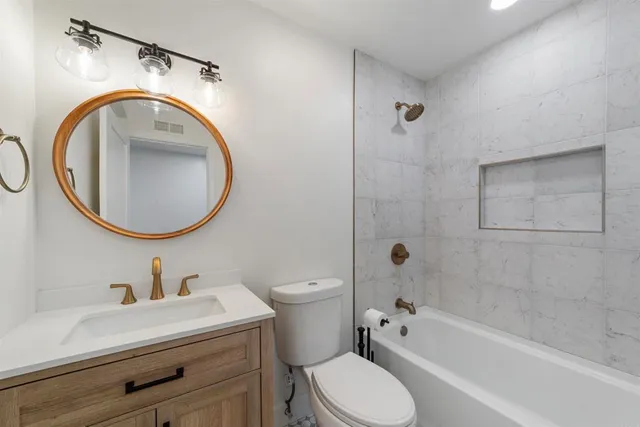 $5,900 | 8324 Calle Calzada, San Diego, CA 92126