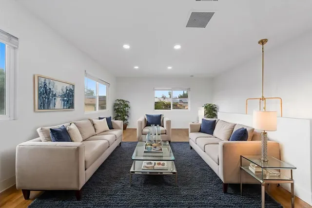 $5,900 | 8324 Calle Calzada, San Diego, CA 92126