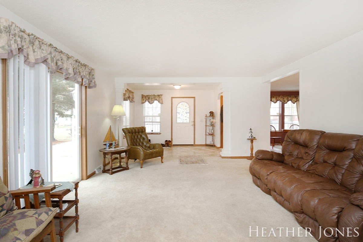 1420 Derby Road Southwest Stanton, MI 48888 - Photo 5 of 22 IMG_3074