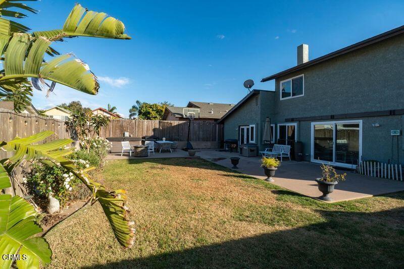 911 Indigo Place Oxnard, CA 93036 - Photo 22 of 30 a swimming pool with outdoor seating and yard