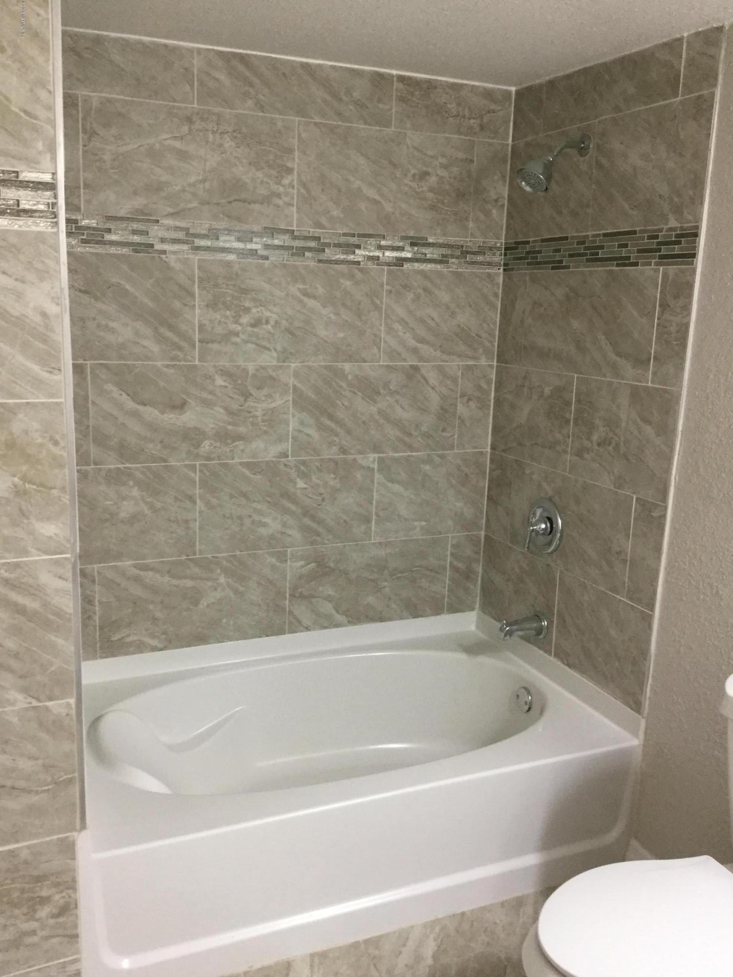 7536 Owl Road Jacksonville, FL 32219 - Photo 11 of 17 Bathroom