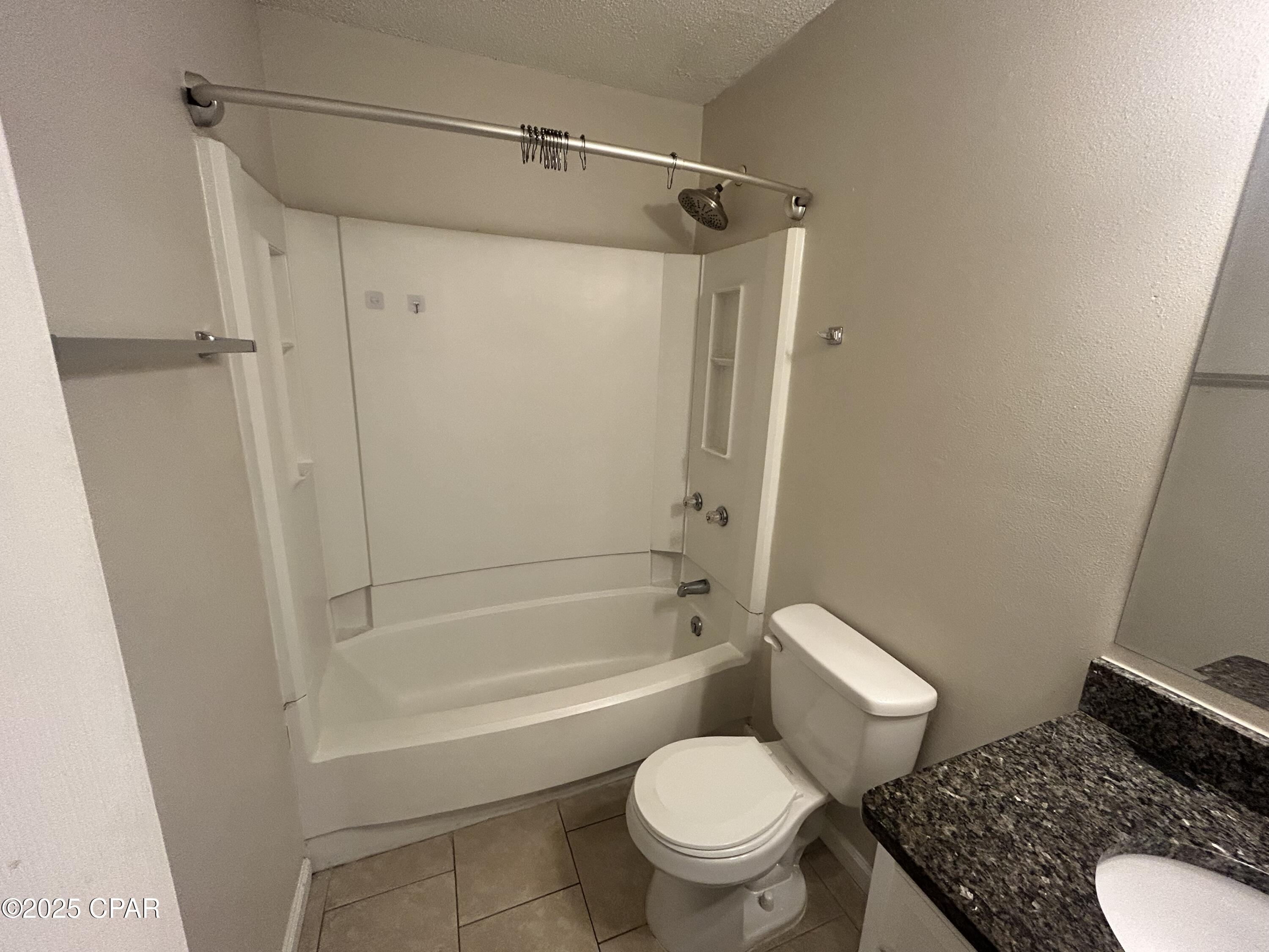 3914 East 11th Street, Unit 602 Panama City, FL 32404 - Photo 9 of 10