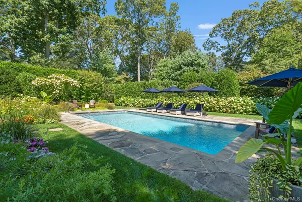 $2,150,000 | 95 Tyrone Drive, East Hampton, NY 11937