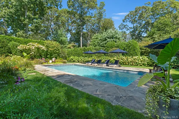 $2,150,000 | 95 Tyrone Drive, East Hampton, NY 11937
