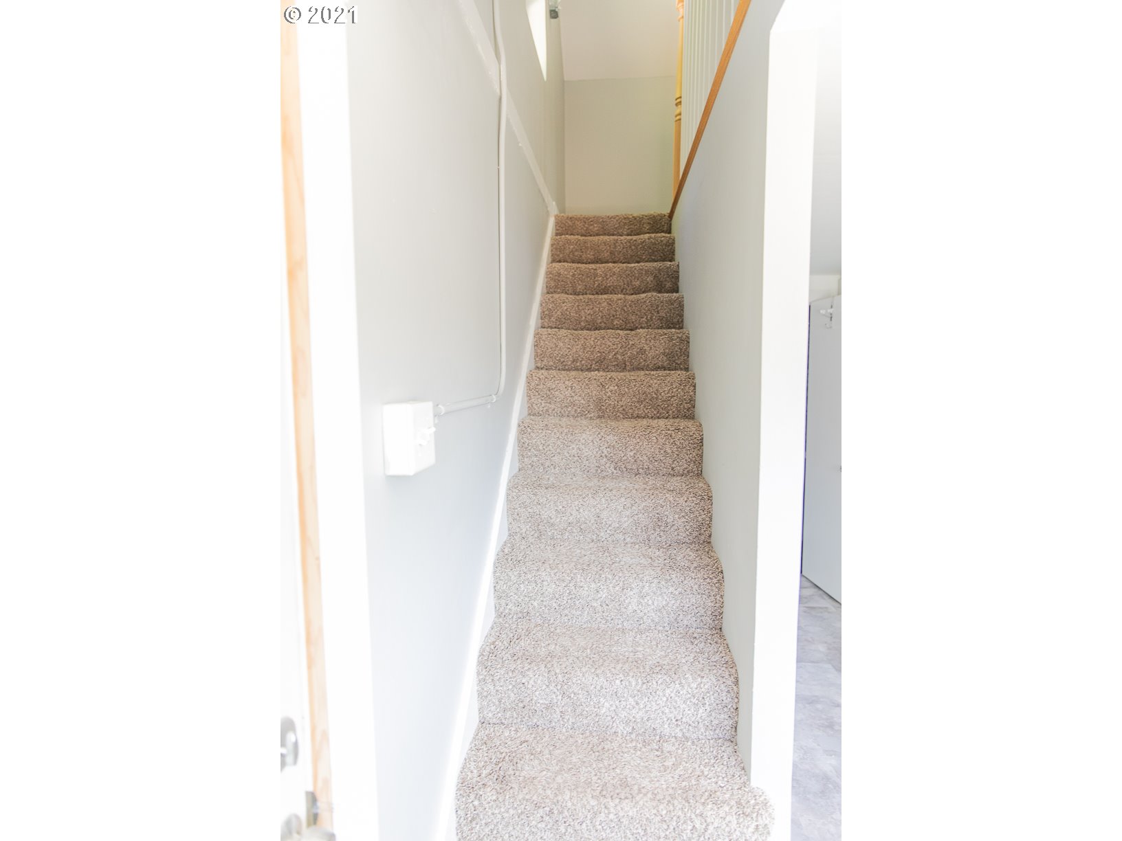 1138 Kelly Boulevard Springfield, OR 97477 - Photo 15 of 23