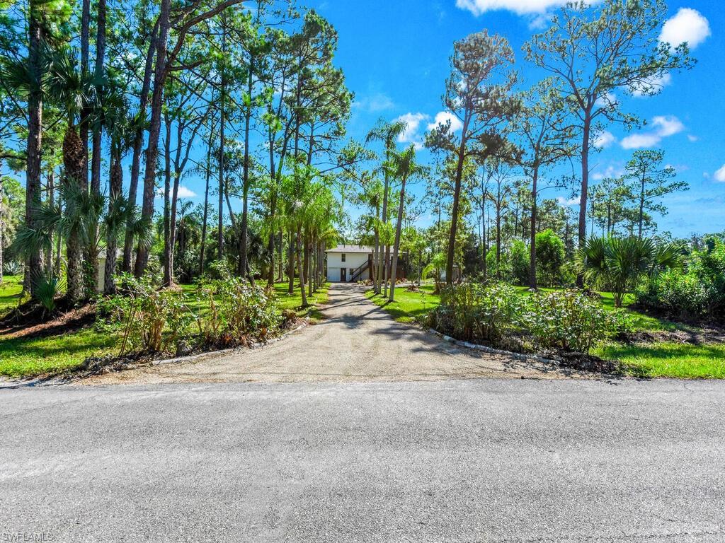 580 7th Street Southwest Naples, FL 34117 - Photo 11 of 40