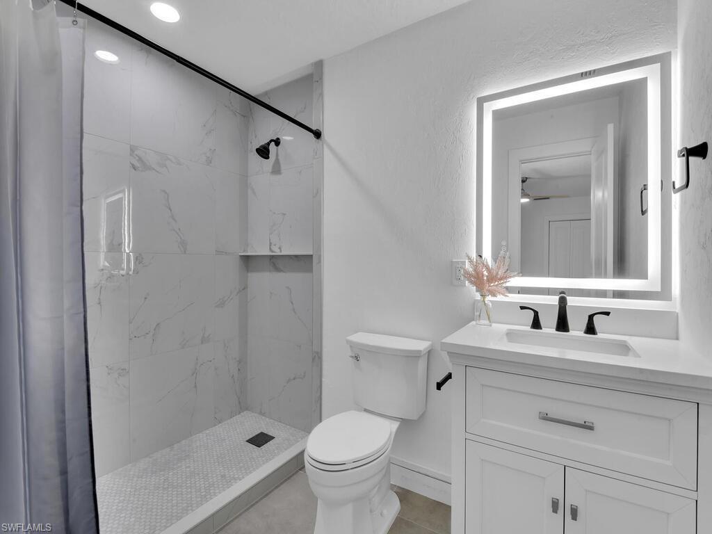 580 7th Street Southwest Naples, FL 34117 - Photo 19 of 40