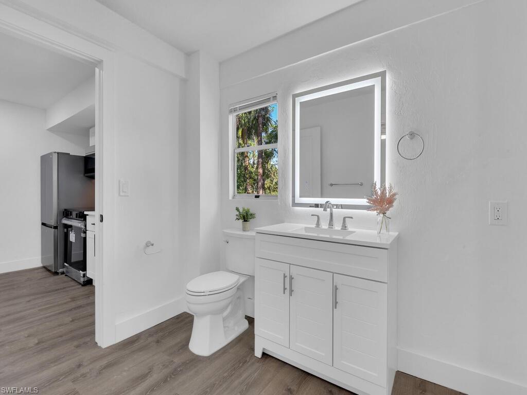 580 7th Street Southwest Naples, FL 34117 - Photo 32 of 40