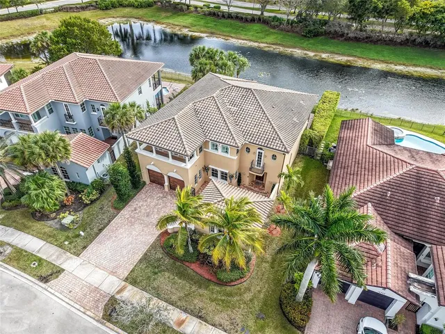 $1,275,000 | 12334 Northwest 80th Place, Parkland, FL 33076