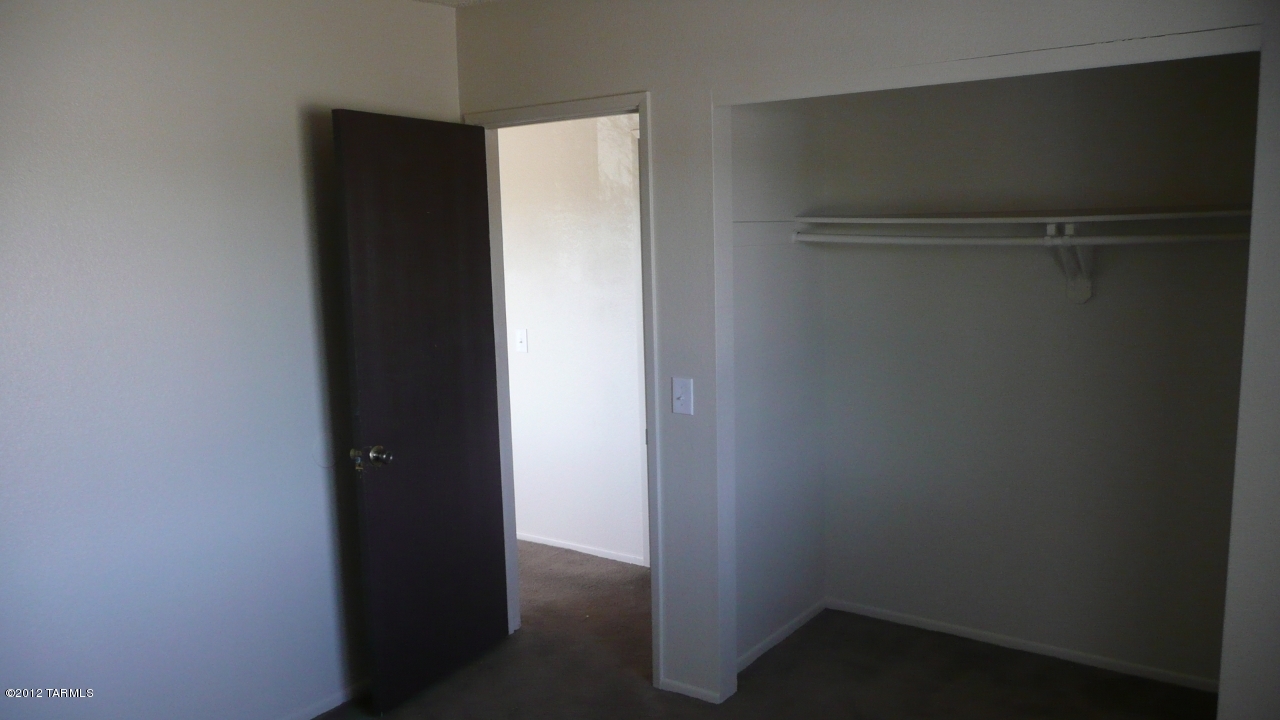 1240 East Fort Lowell Road, Unit 2105 Tucson, AZ 85719 - Photo 3 of 5