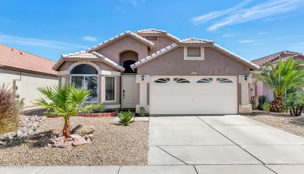 $555,000 | 22417 North 19th Way, Phoenix, AZ 85024