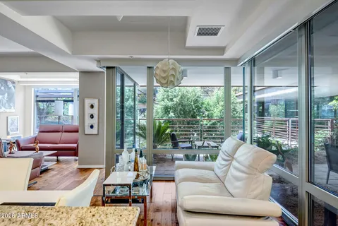 $695,000 | 7151 East Rancho Vista Drive, Unit 3005, Scottsdale, AZ 85251