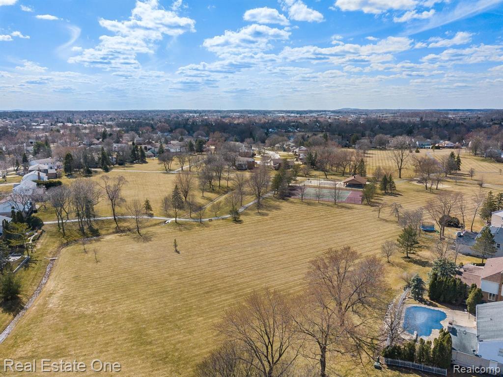 35949 Congress Road Farmington Hills, MI 48335 - Photo 44 of 47