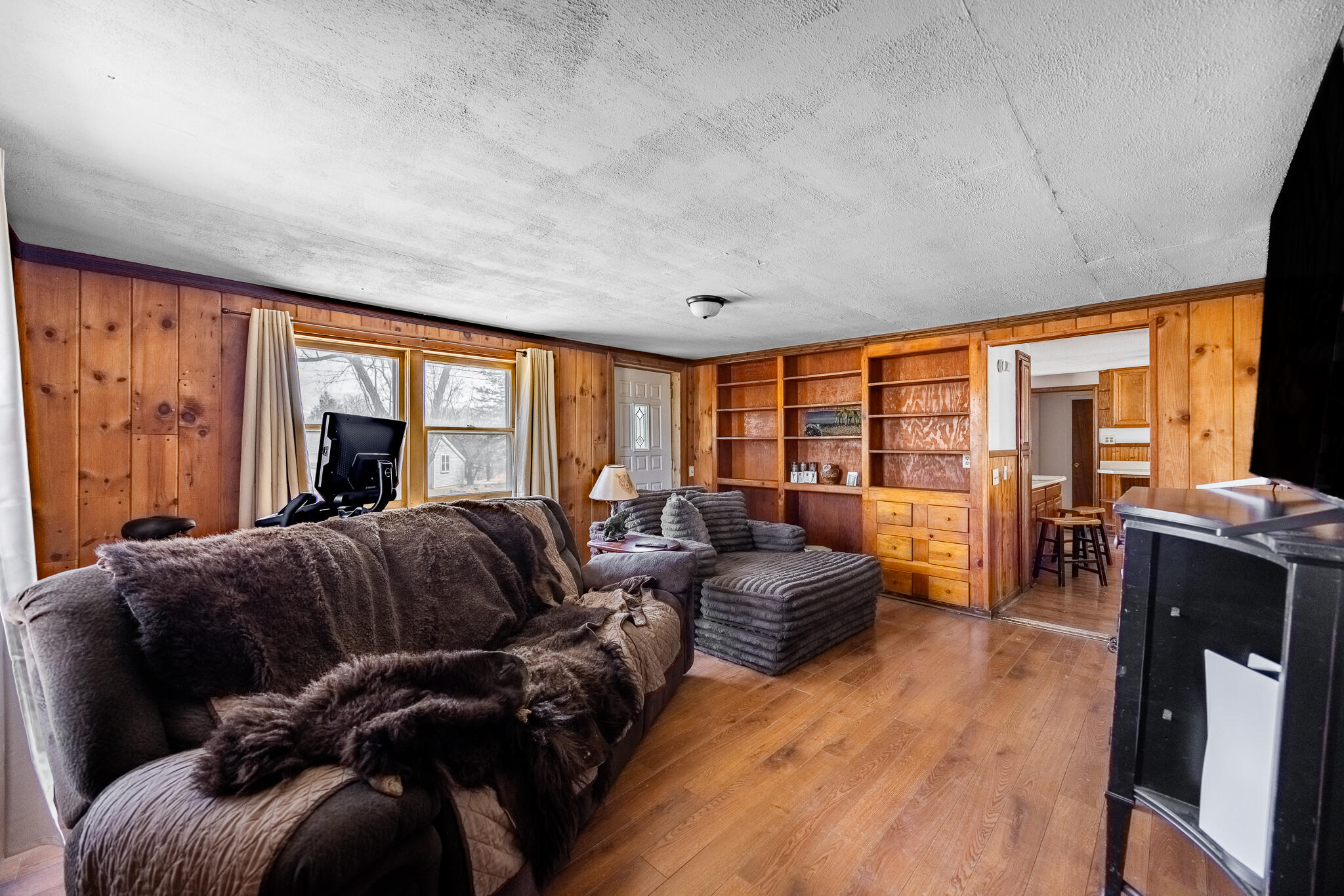 7 Wing Road Levant, ME 04456 - Photo 24 of 38 Living-2