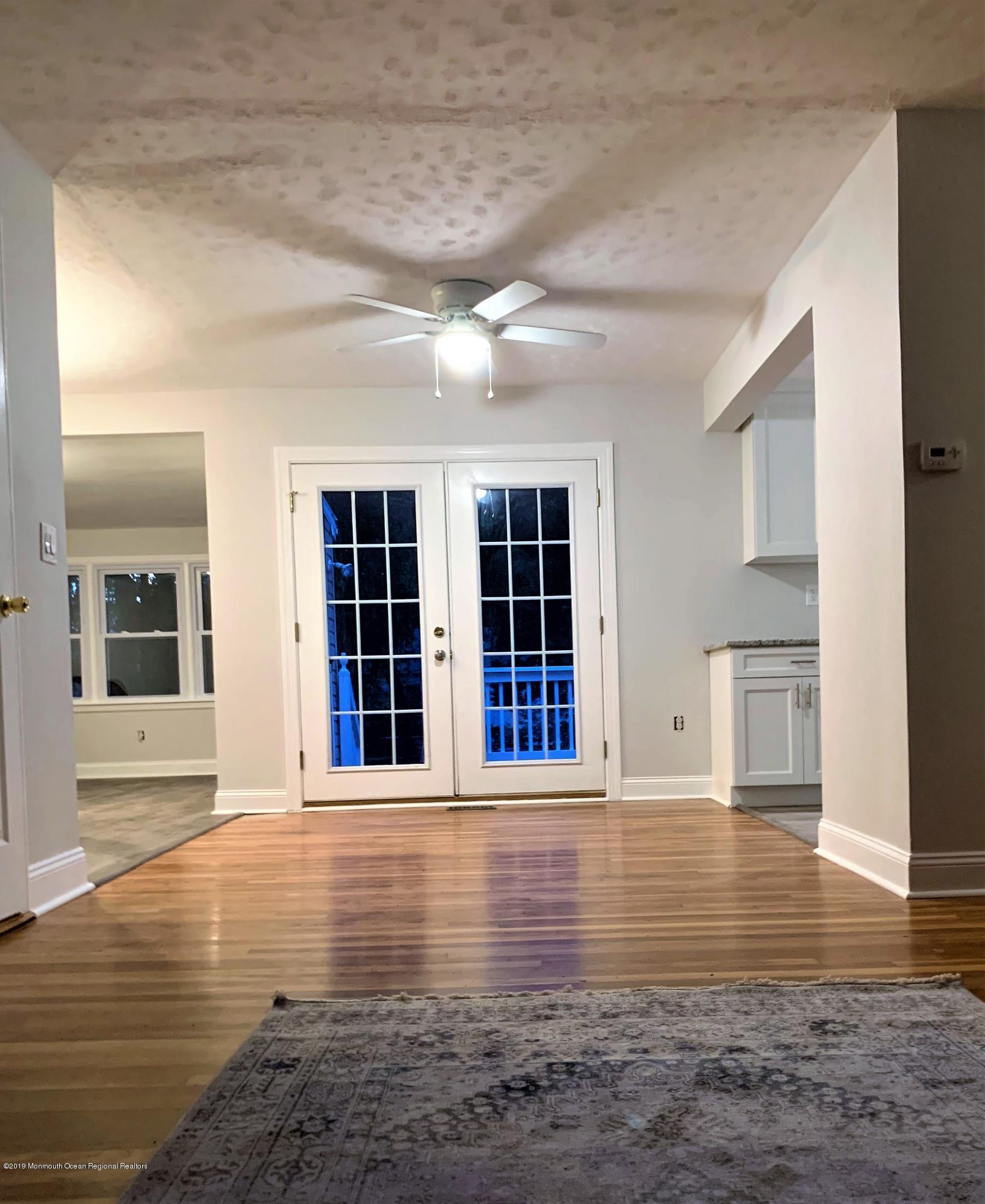 206 Lester Road Toms River, NJ 08753 - Photo 11 of 21 IMG_2204
