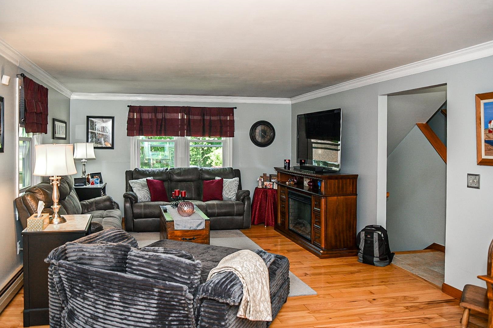 22 Edgewood Street Milford, NH 03055 - Photo 34 of 60