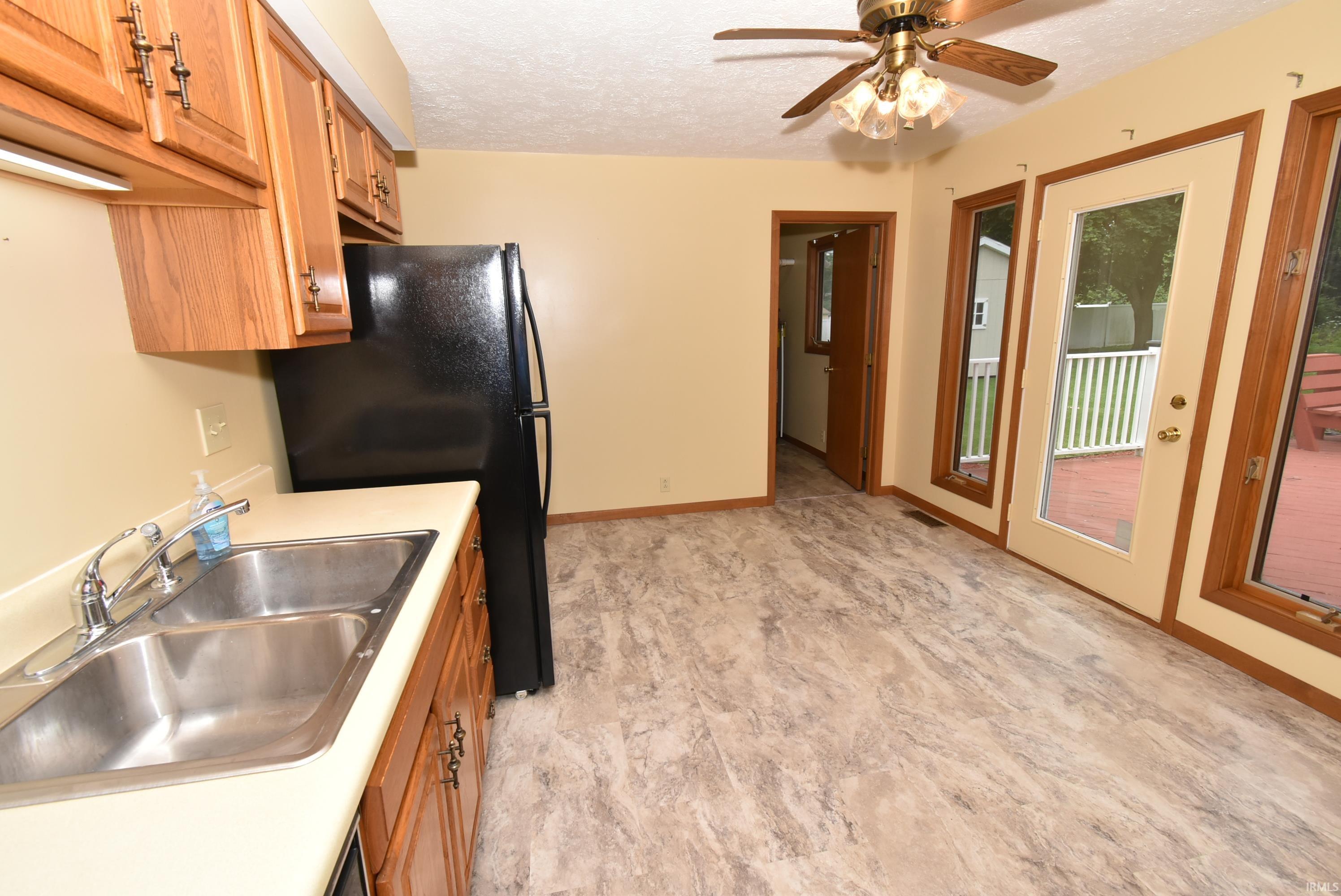 1012 East 3rd Street Fowler, IN 47944 - Photo 12 of 30