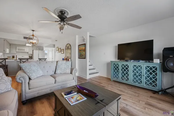 $228,500 | 411 Admiral Craik Drive, Unit 20, Grand Isle, LA 70358