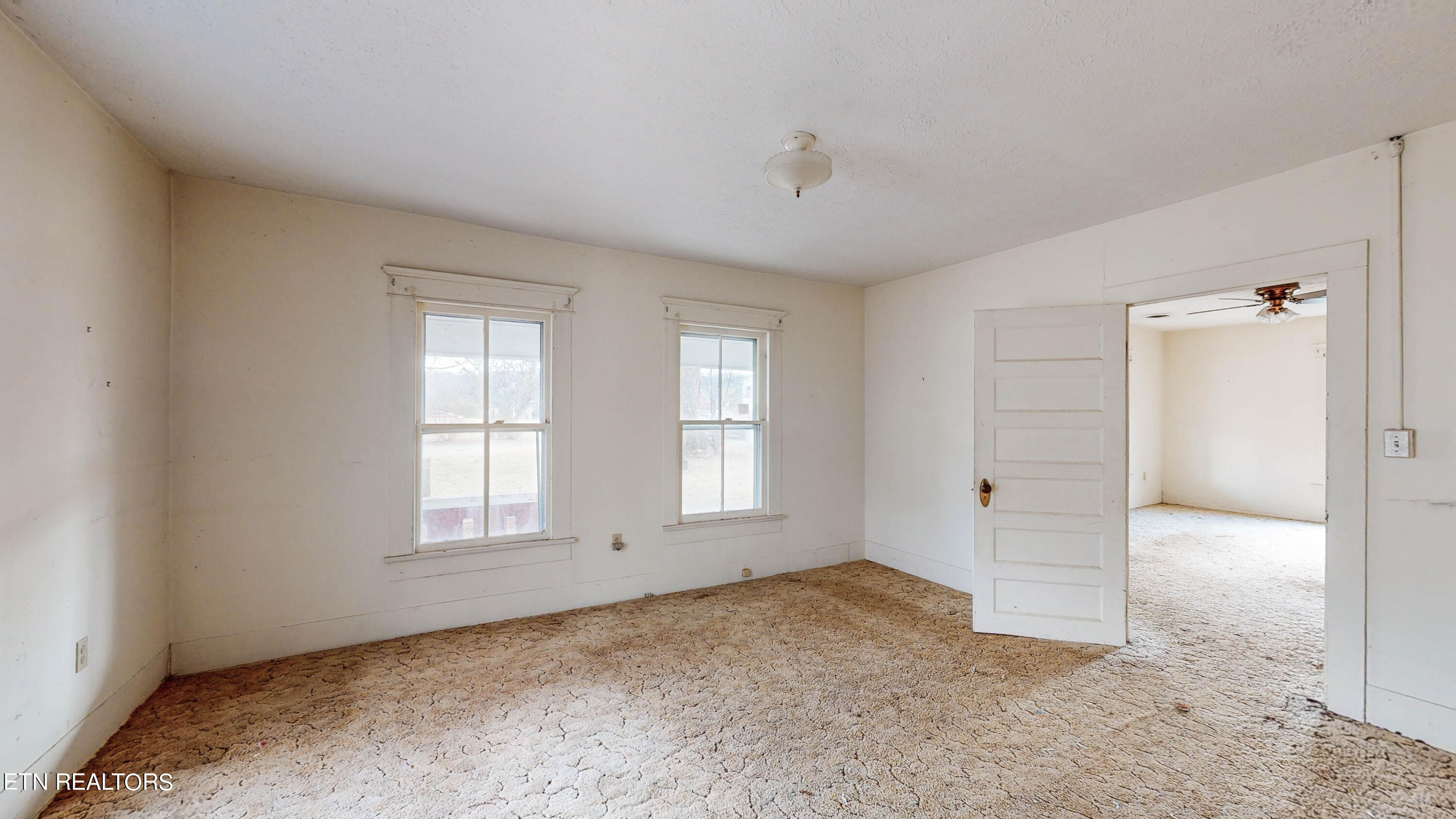 7402 Pelleaux Road Knoxville, TN 37938 - Photo 17 of 26 Pelleaux-Rd-12192023_105634