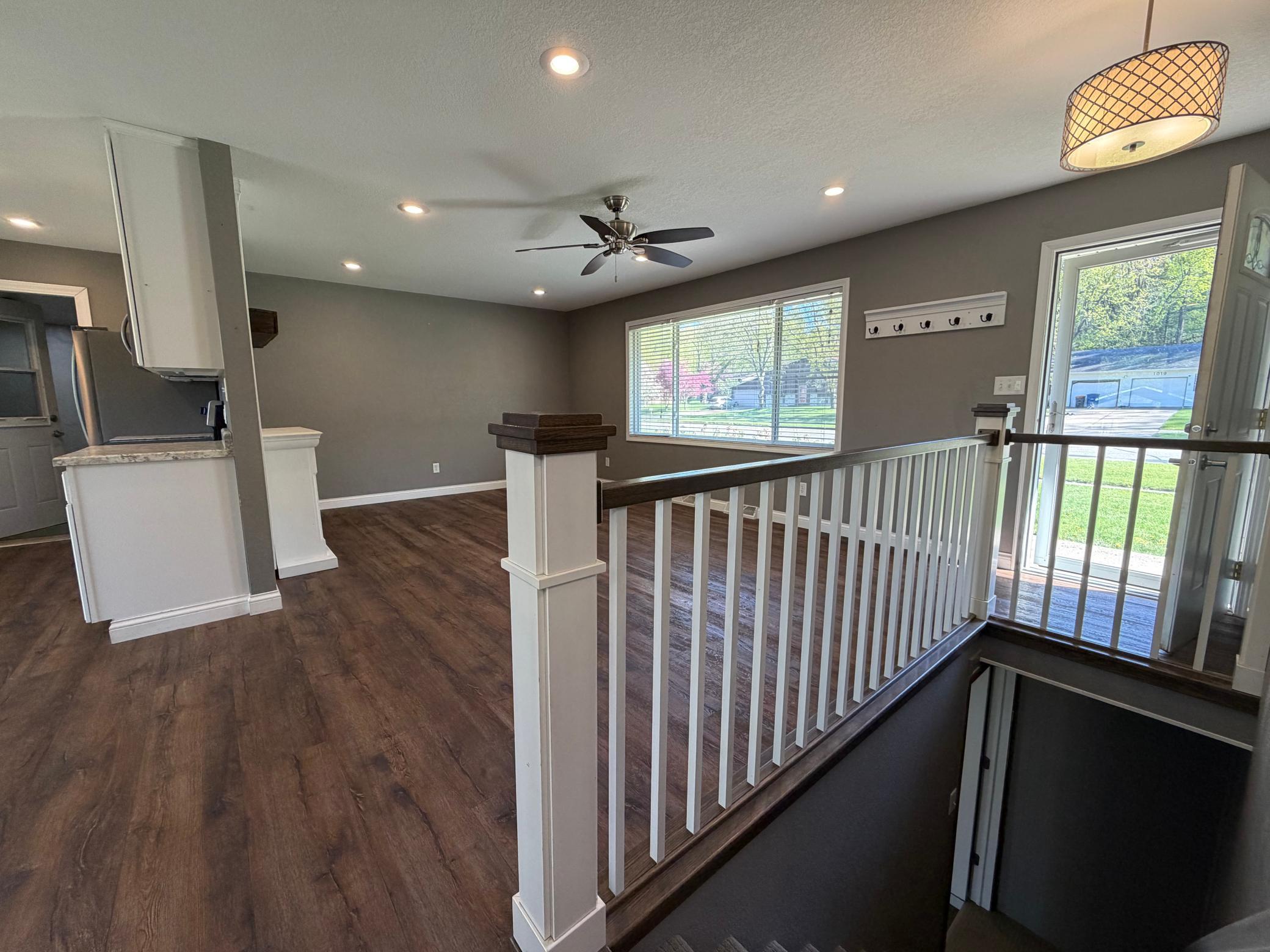 1020 Pioneer Road Red Wing, MN 55066 - Photo 10 of 29