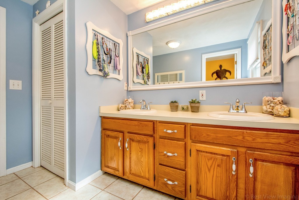 110 Newtown Road Acton, MA 01720 - Photo 18 of 30 Gallery Image 18