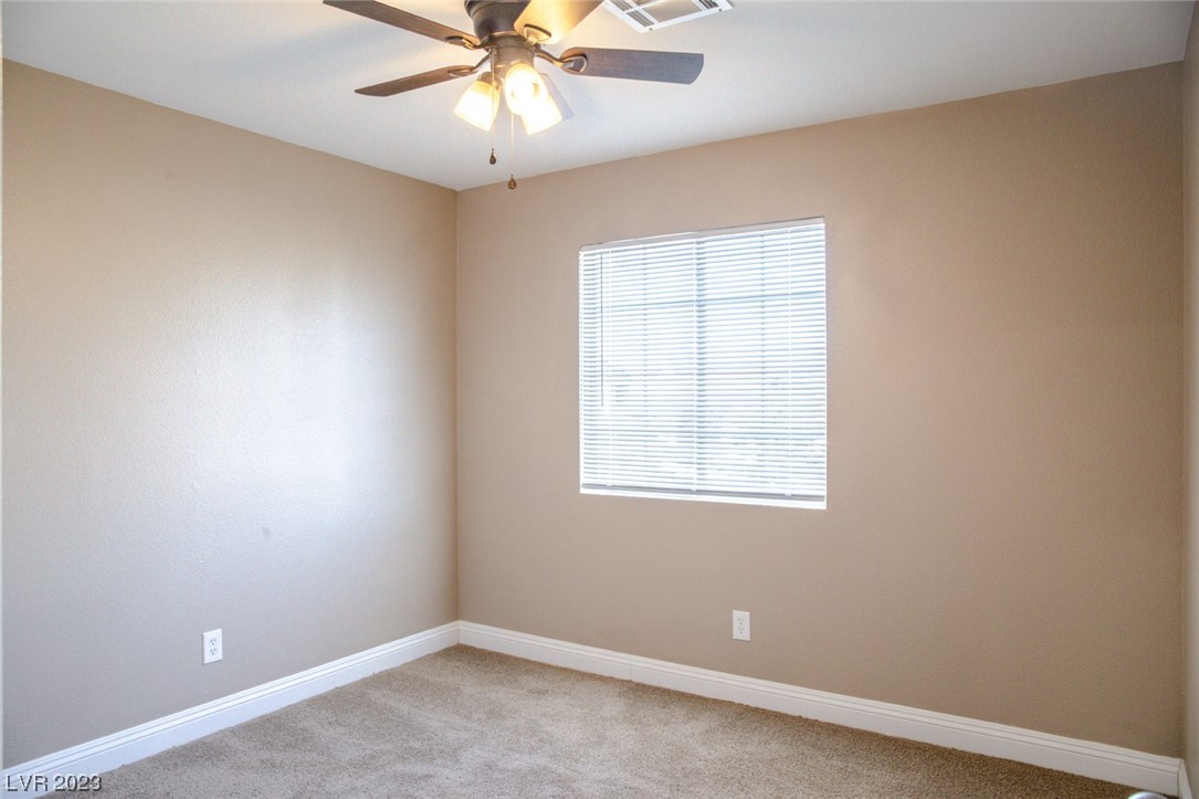 3971 Via Lucia Drive Las Vegas, NV 89115 - Photo 17 of 49