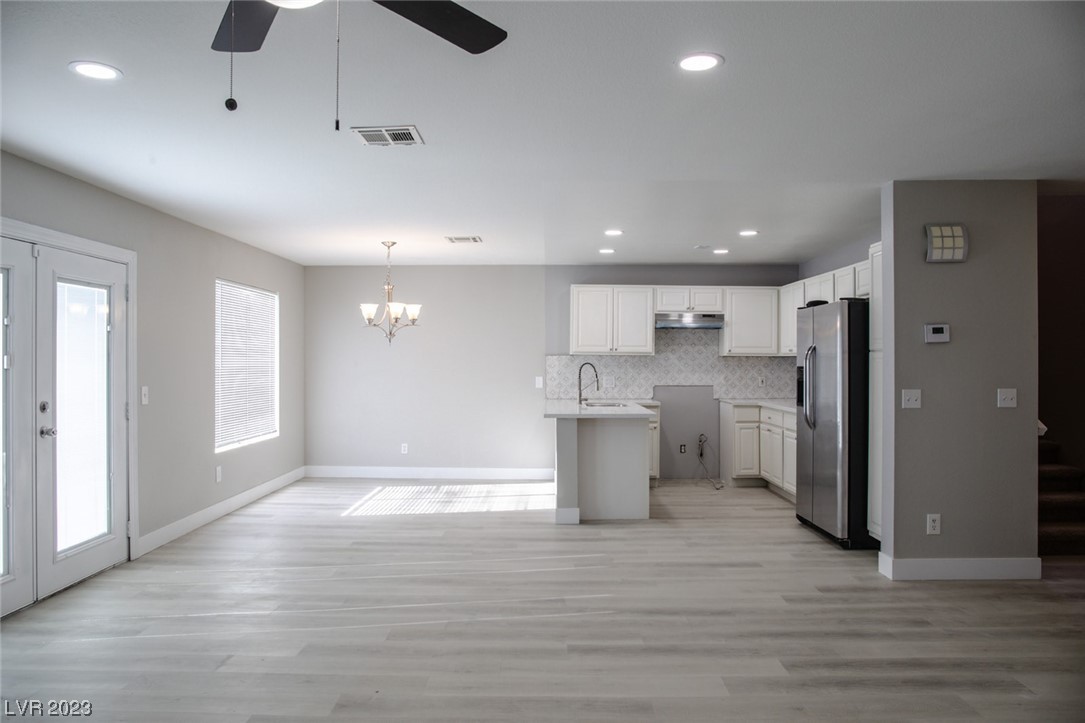 3971 Via Lucia Drive Las Vegas, NV 89115 - Photo 4 of 49