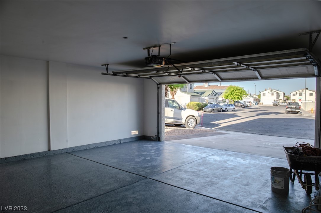 3971 Via Lucia Drive Las Vegas, NV 89115 - Photo 41 of 49