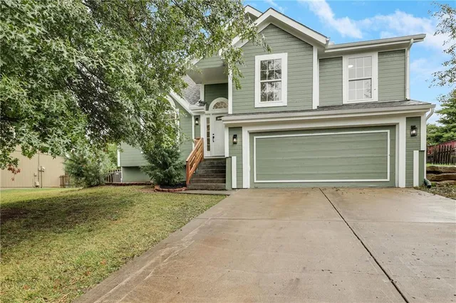 $399,950 | 13420 Timber Park Drive, Platte City, MO 64079