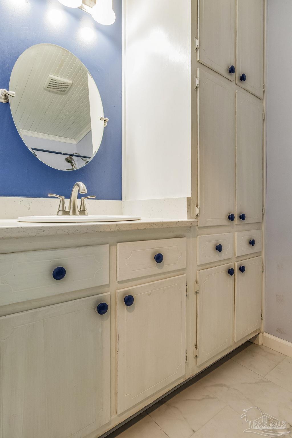 5203 Spring Street Pace, FL 32571 - Photo 14 of 25 Gallery Image 14