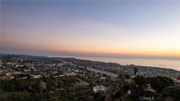 $600,000 | 1207 Via La Mesa, San Clemente, CA 92672
