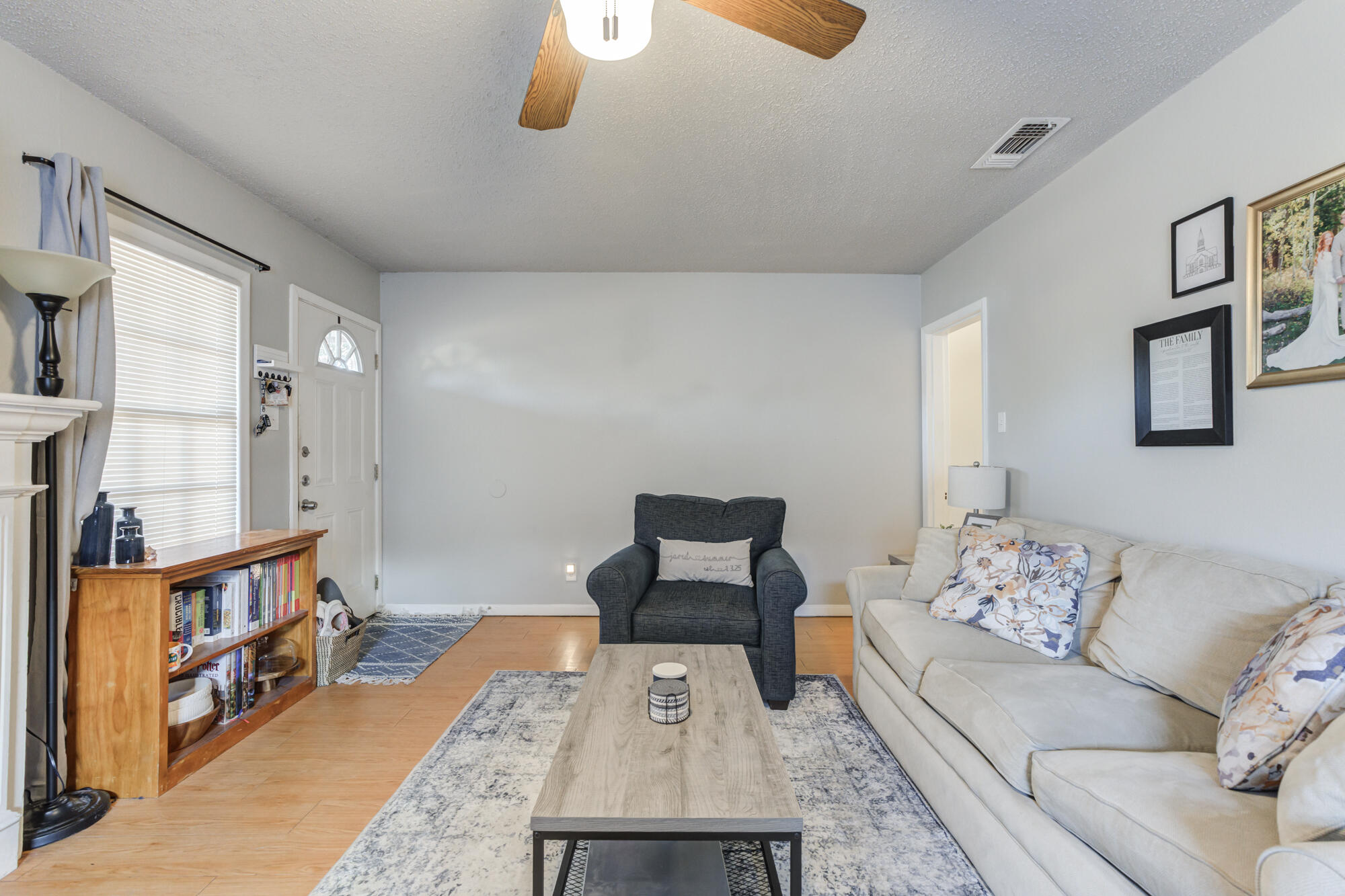 2601 25th Street Lubbock, TX 79410 - Photo 11 of 30 2601-25th-St_Lubbock-TX5_Living-Room