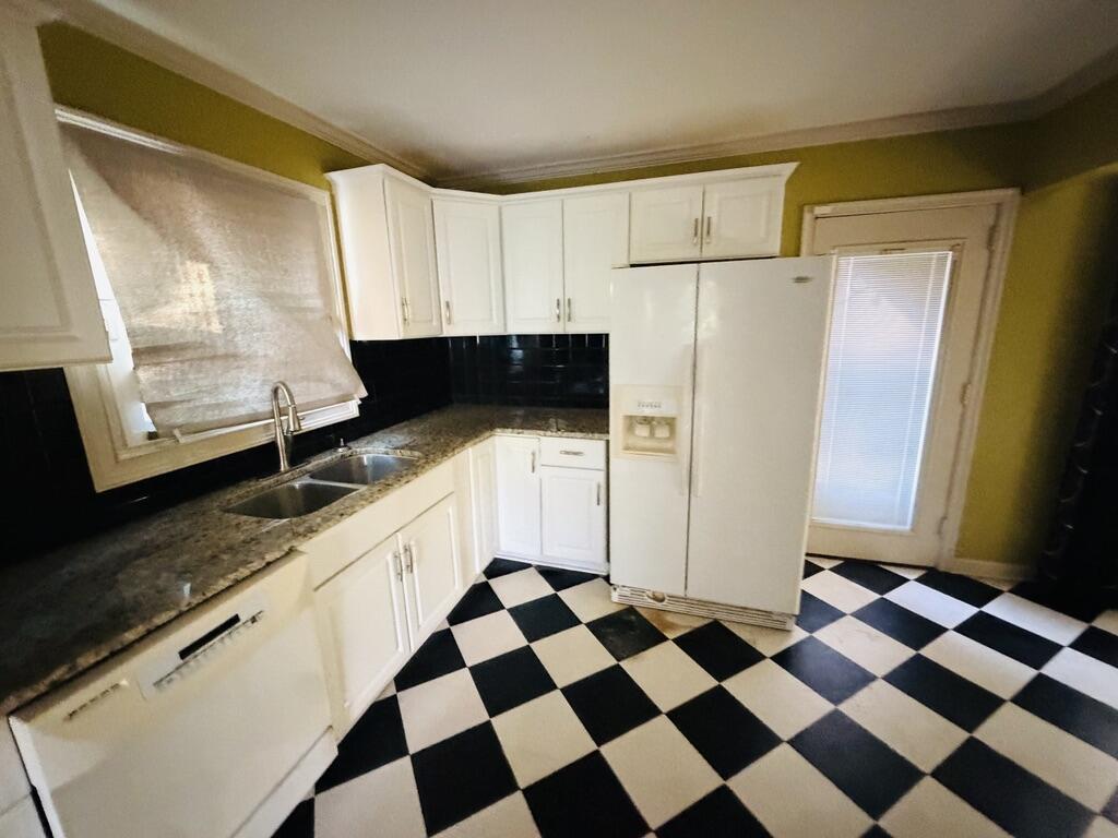 2344 Howell Mill Road Northwest Atlanta, GA 30318 - Photo 16 of 45 Gallery Image 16