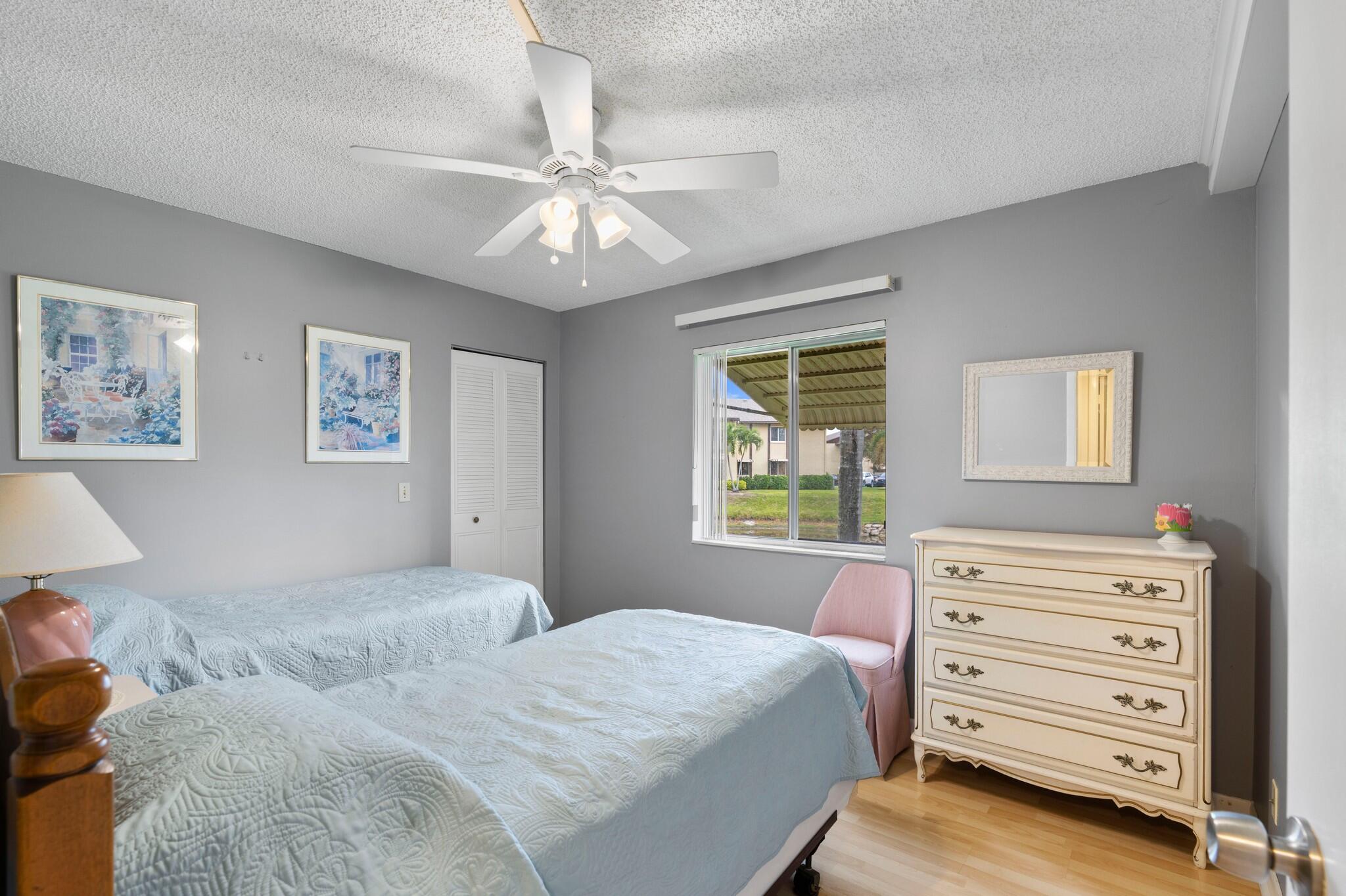 336 Pine Ridge Circle, Unit B1 Greenacres, FL 33463 - Photo 13 of 30 DSC07943.jpg-FULL