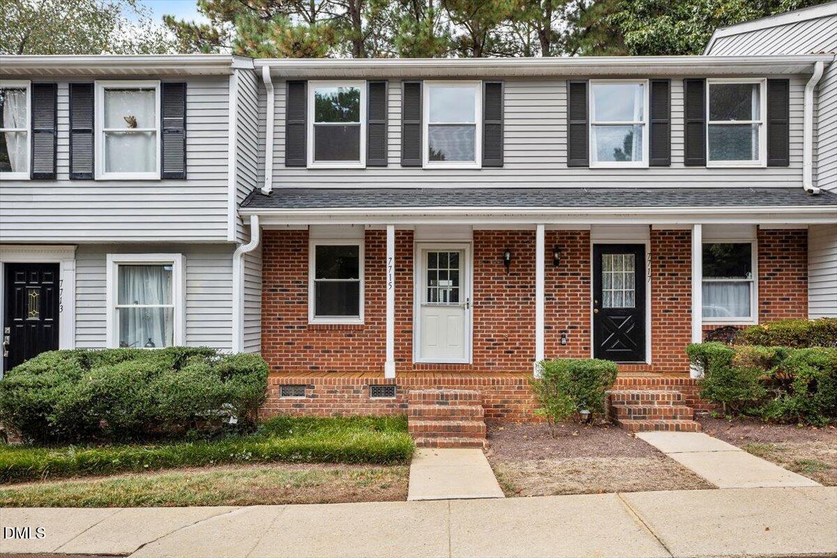 01-7715 Kingsberry Ct [2559219]_01