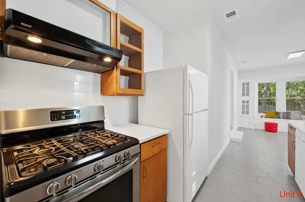 $1,250,000 | 2301 West 10th Street, Austin, TX 78703