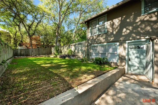 $1,250,000 | 2301 West 10th Street, Austin, TX 78703