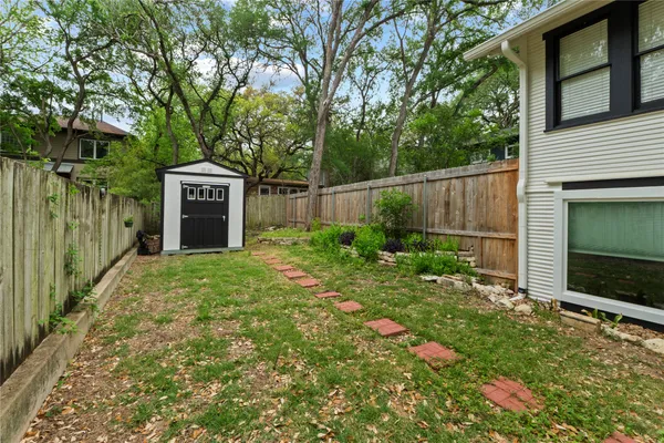 $1,250,000 | 2301 West 10th Street, Austin, TX 78703