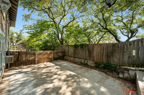 $1,250,000 | 2301 West 10th Street, Austin, TX 78703