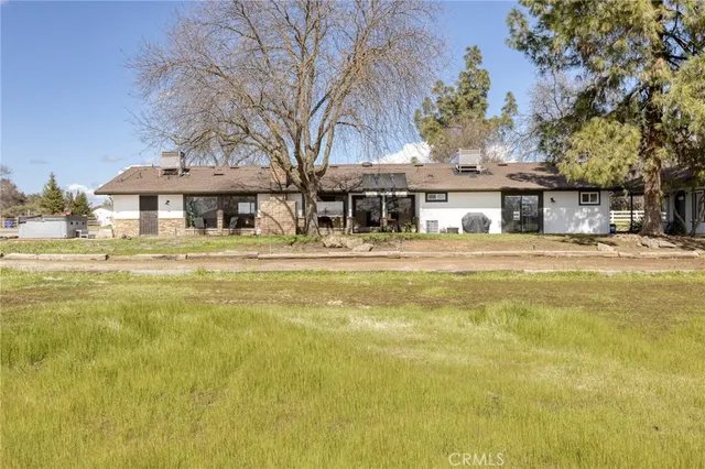 $1,399,999 | 13545 East Bullard Avenue, Clovis, CA 93619